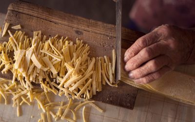 Comment préparer des pâtes maison sans machine à pâtes