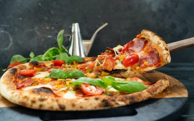 Comment réussir une pâte à pizza maison moelleuse et croustillante