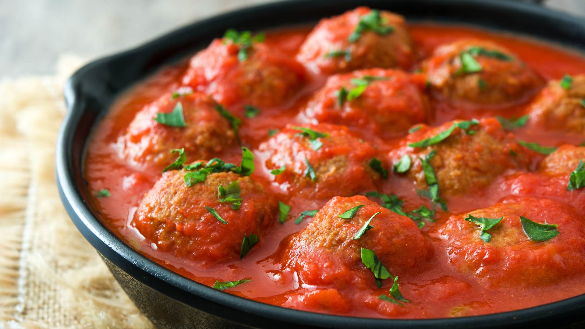 Boulettes de viande à la sauce tomate