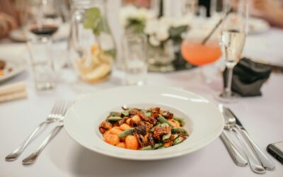 Comment choisir le traiteur parfait pour votre mariage ?